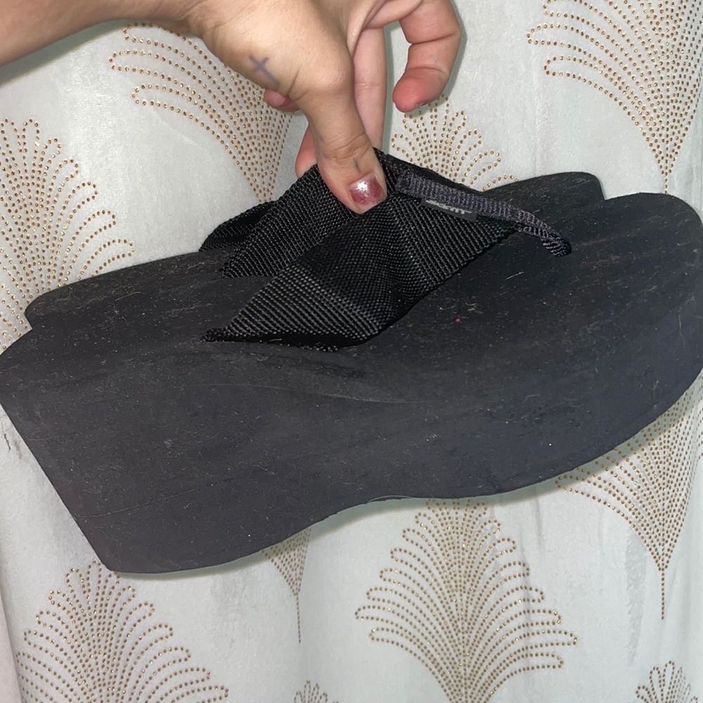 Scott’s platforms - Picture 2 of 2